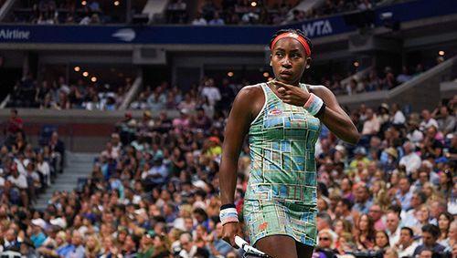 持续保持对 持续保持对